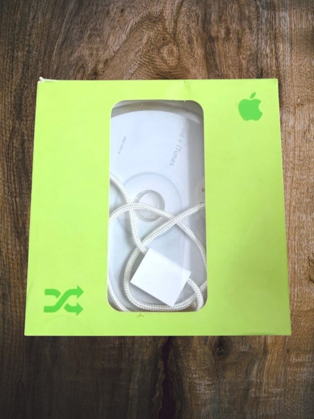 Apple iPod Shuffle 1st Gen Orig Box CDs Manuals Lanyard Earbud Covers No Player